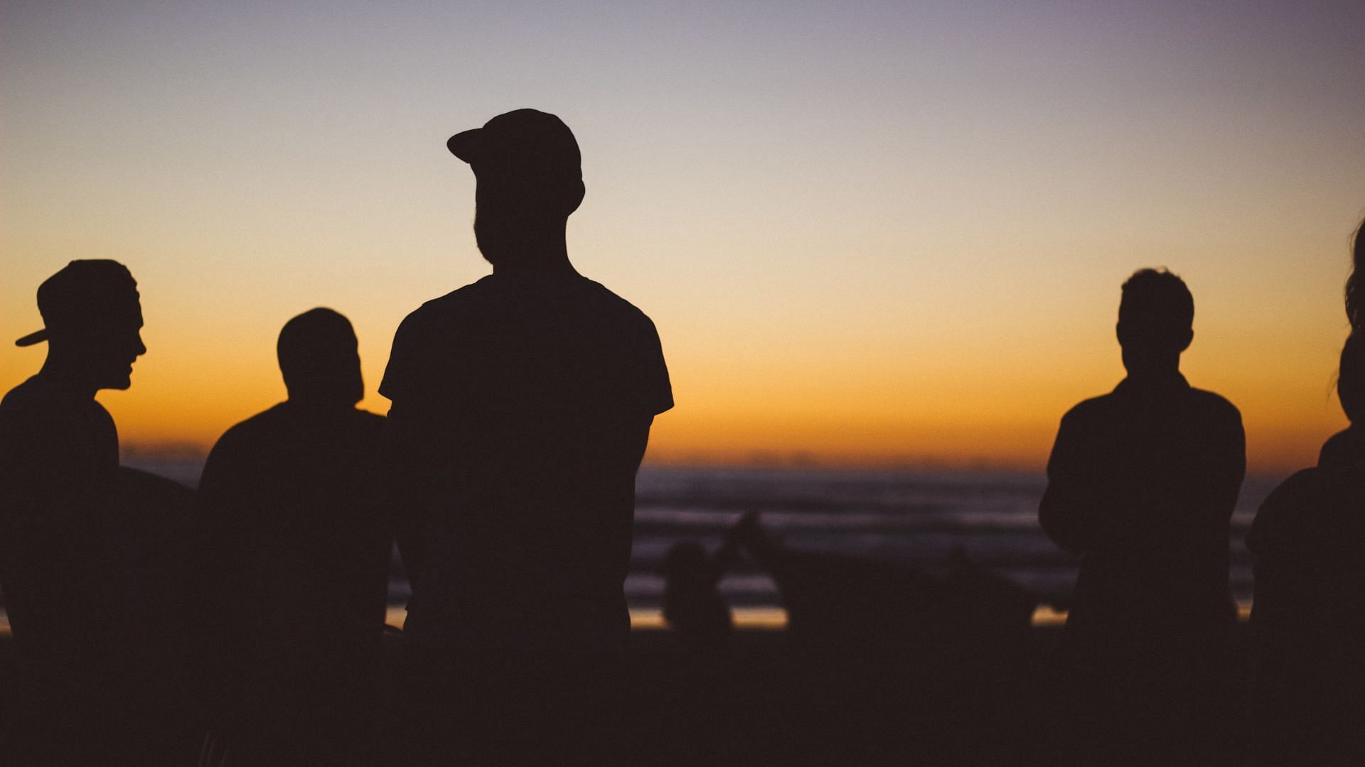 (Image via Unsplash/@Tim Marshall)