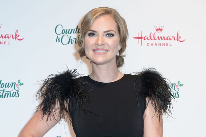 Who is Cindy Busby? Meet the actor who played Marlise Bennett in When Calls The Heart