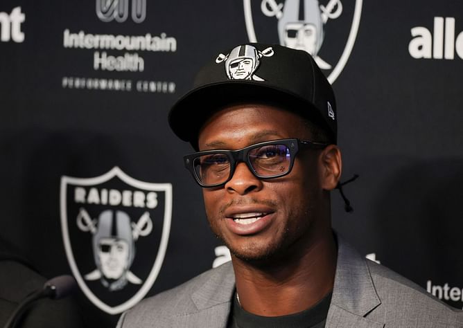 Former Raider Marcel Reece heaps praise on Geno Smith: “He absolutely wins”