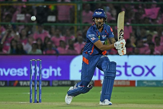 IPL 2025 Fantasy League: Best Fantasy XI for Match 24 - RCB vs DC | IPL Fantasy Tips