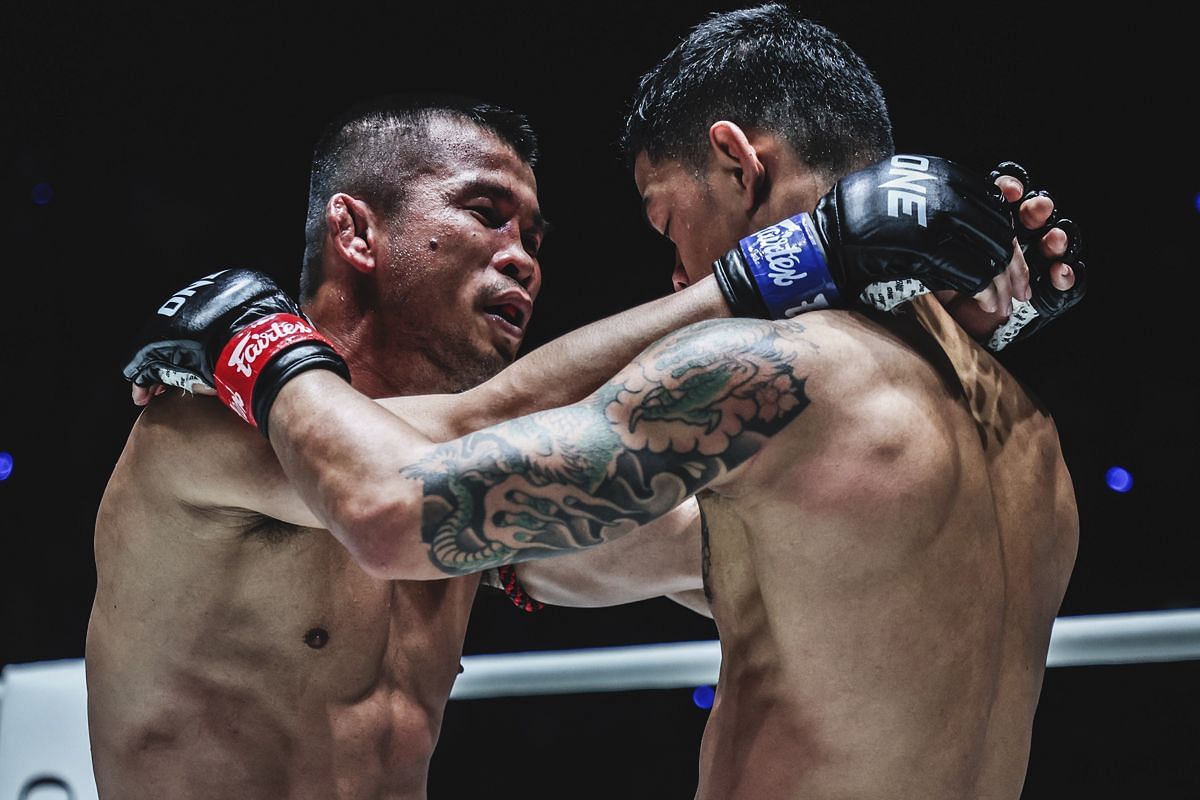 (From left) Nong-O Hama and Kongthoranee Sor Sommai meet in a rematch on May 2.