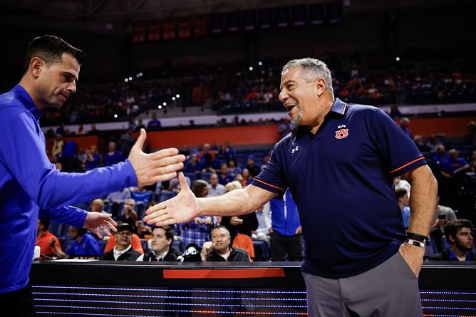 "Don't let that sheepish look fool you": Bruce Pearl takes playful jab at ex-assistant Todd Golden ahead of Final Four matchup