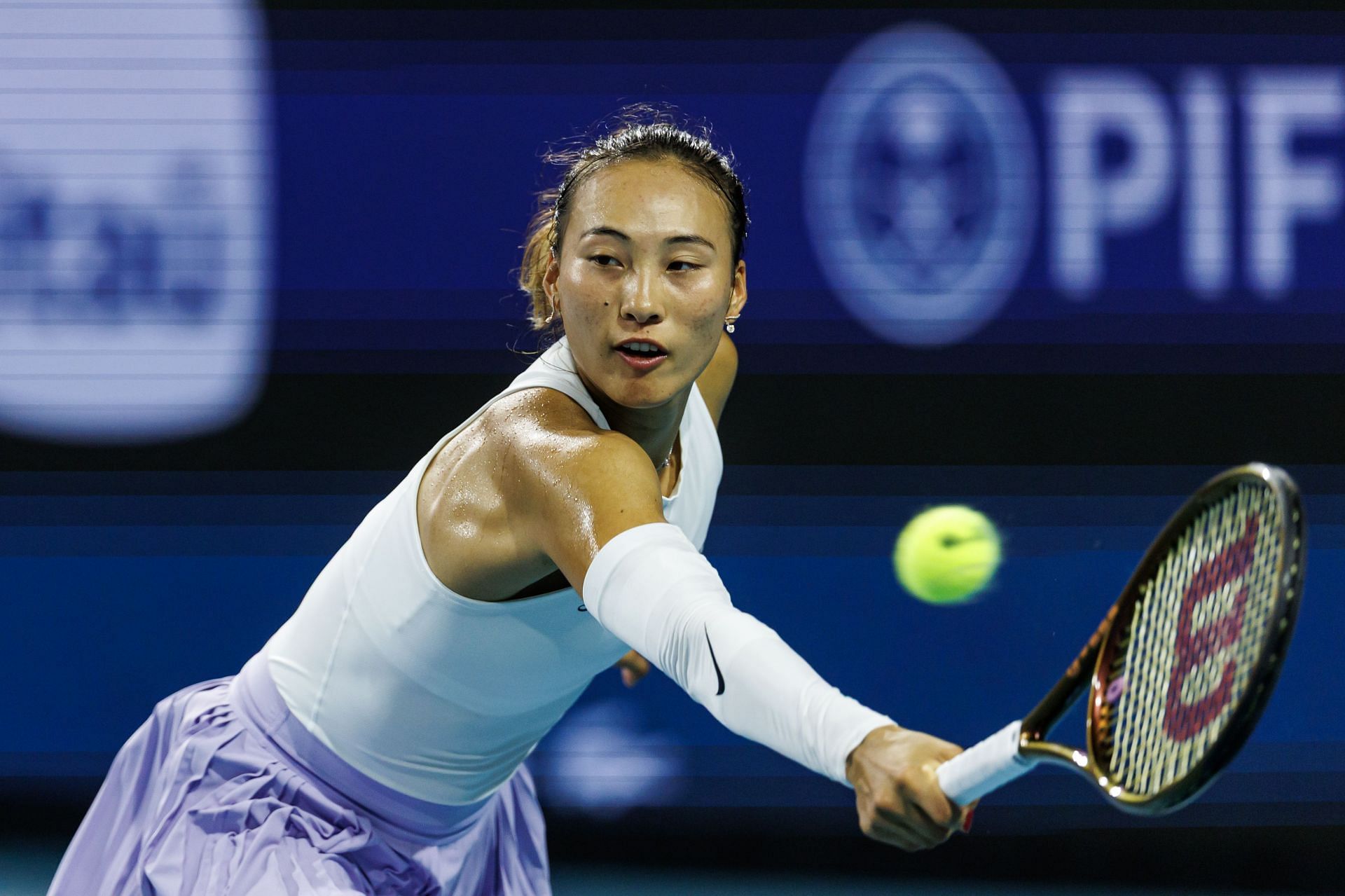 Zheng Qinwen has won seven straight matches on clay. (Source: Getty)
