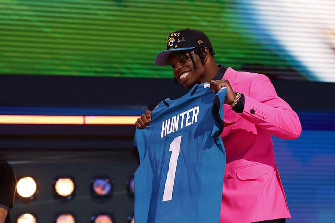 "I want to be the next Deion Sanders": When No. 2 NFL draft pick Travis Hunter flipped from Florida State to Jackson State as a high school recruit