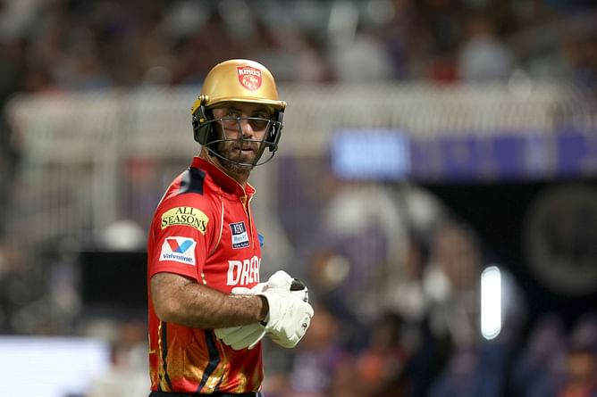Glenn Maxwell's horror run continues as he is knocked over by Varun Chakaravarthy for 7 in KKR vs PBKS IPL 2025 match