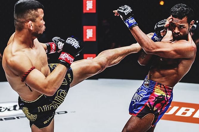 WATCH: Thai icon Nong-O Hama shows off his power in soul-snatching knockout of Felipe Lobo in Singapore