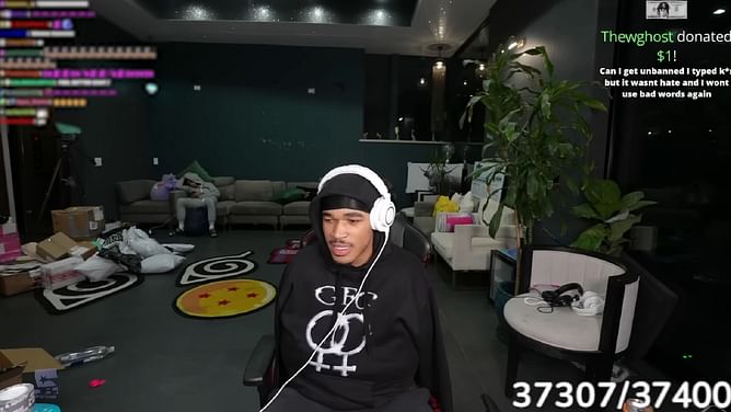 FaZe Banks and Zack Bia give Plaqueboymax a belt buckle worth $80K for his birthday