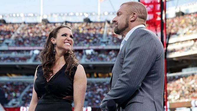 Ex-WWE star recalls how the locker room realized Triple H and Stephanie McMahon were together