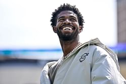 “He has a back up plan”: CFB fans react as Shedeur Sanders gives guests a concert after not getting picked in the first round