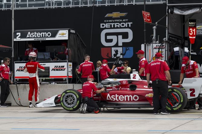 WATCH: Josef Newgarden’s Detroit weekend off to a horror start, days after Indy 500 controversy