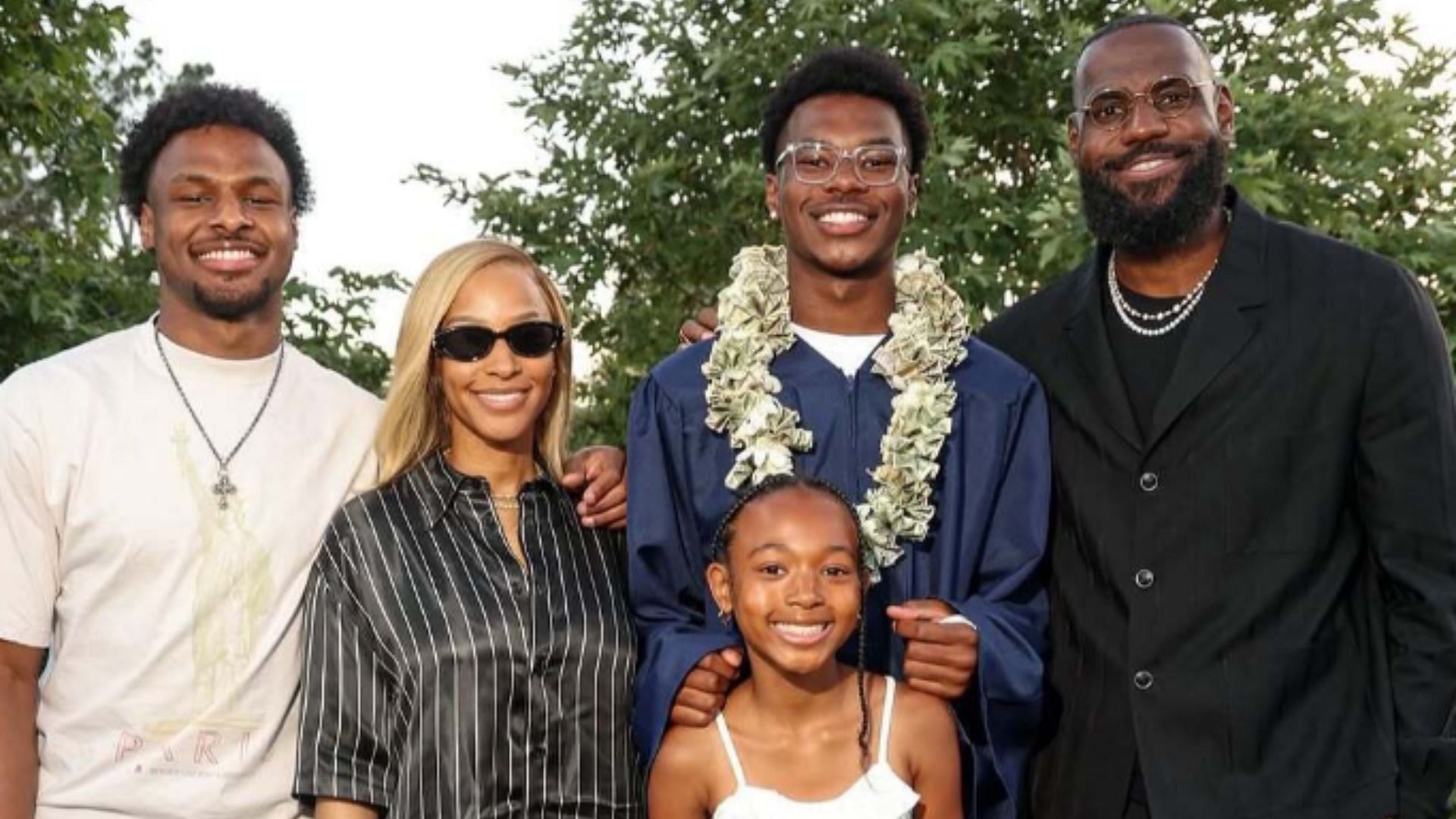 LeBron James seemingly draws attention at Bryce James