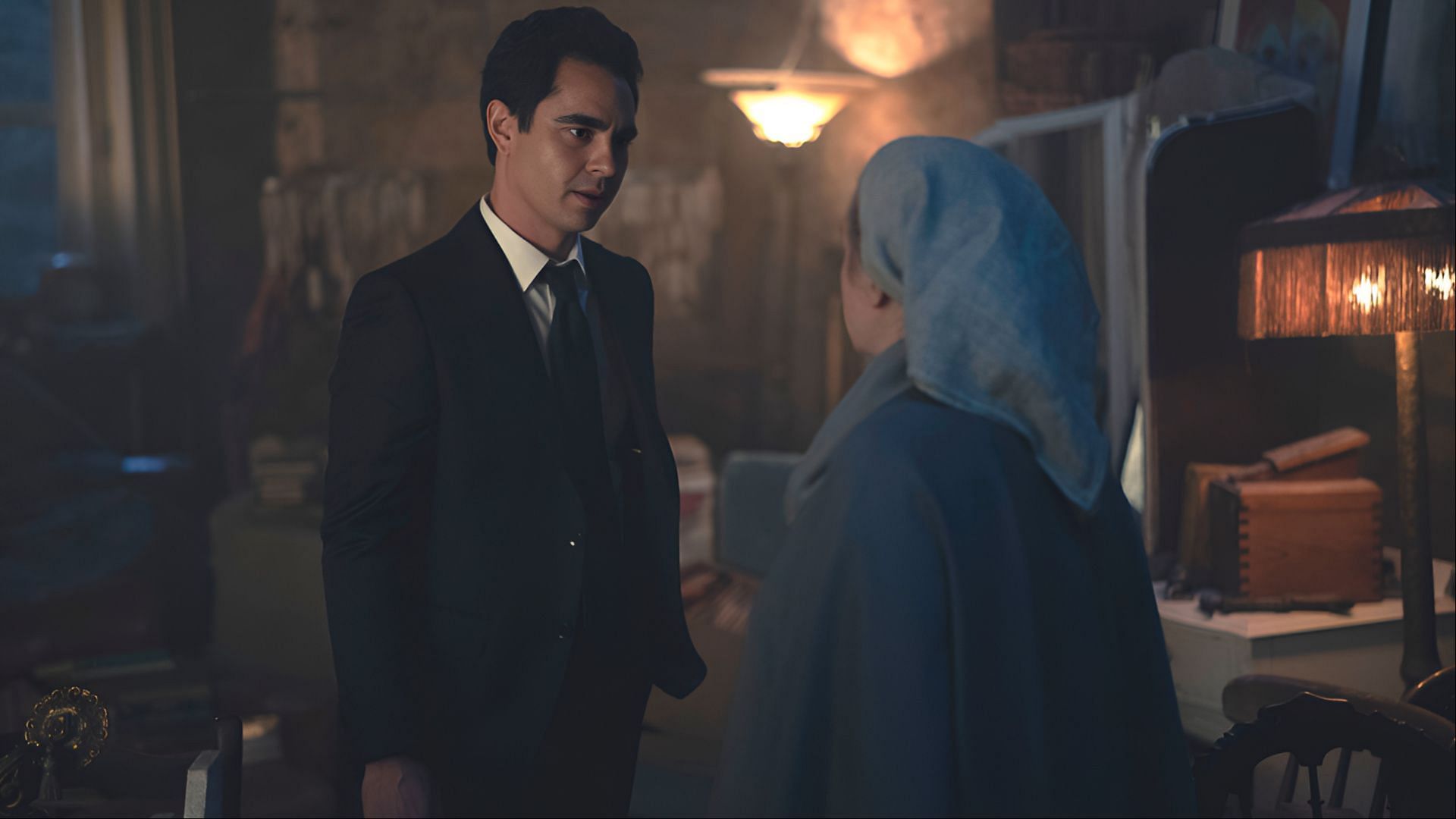 Nick (Max Minghella) and June (Elisabeth Moss) share a tense moment in season 6 episode 6 of The Handmaid’s Tale, shortly before a revelation that changes everything. (Image via Hulu)