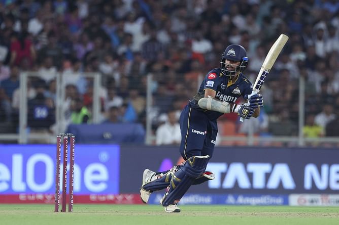 Is Washington Sundar playing today's MI vs GT IPL 2025 match?