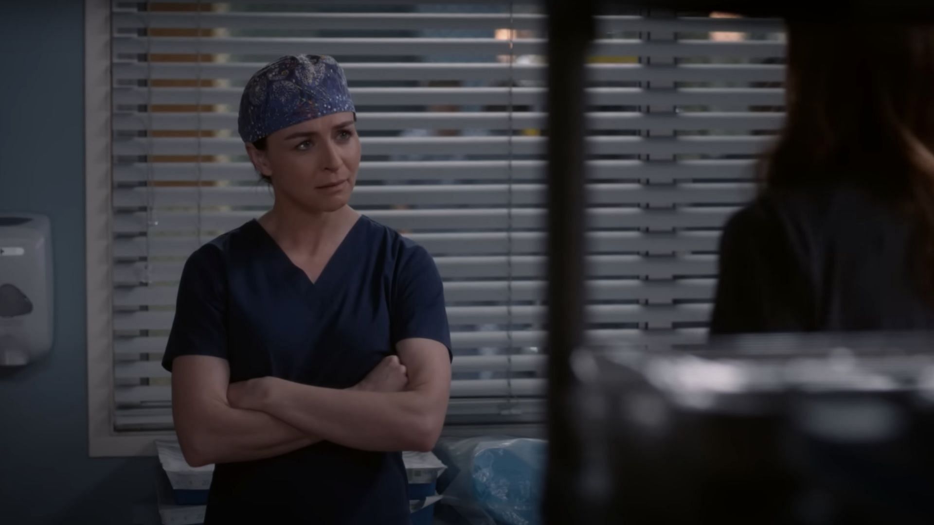Caterina Scorsone as Amelia (Image via YouTube/ABC)