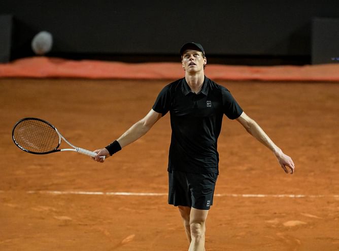 "Jannik Sinner said new Nike kits are UGLY" - Fans amused by Italian giving reason for unusual Italian Open outfit