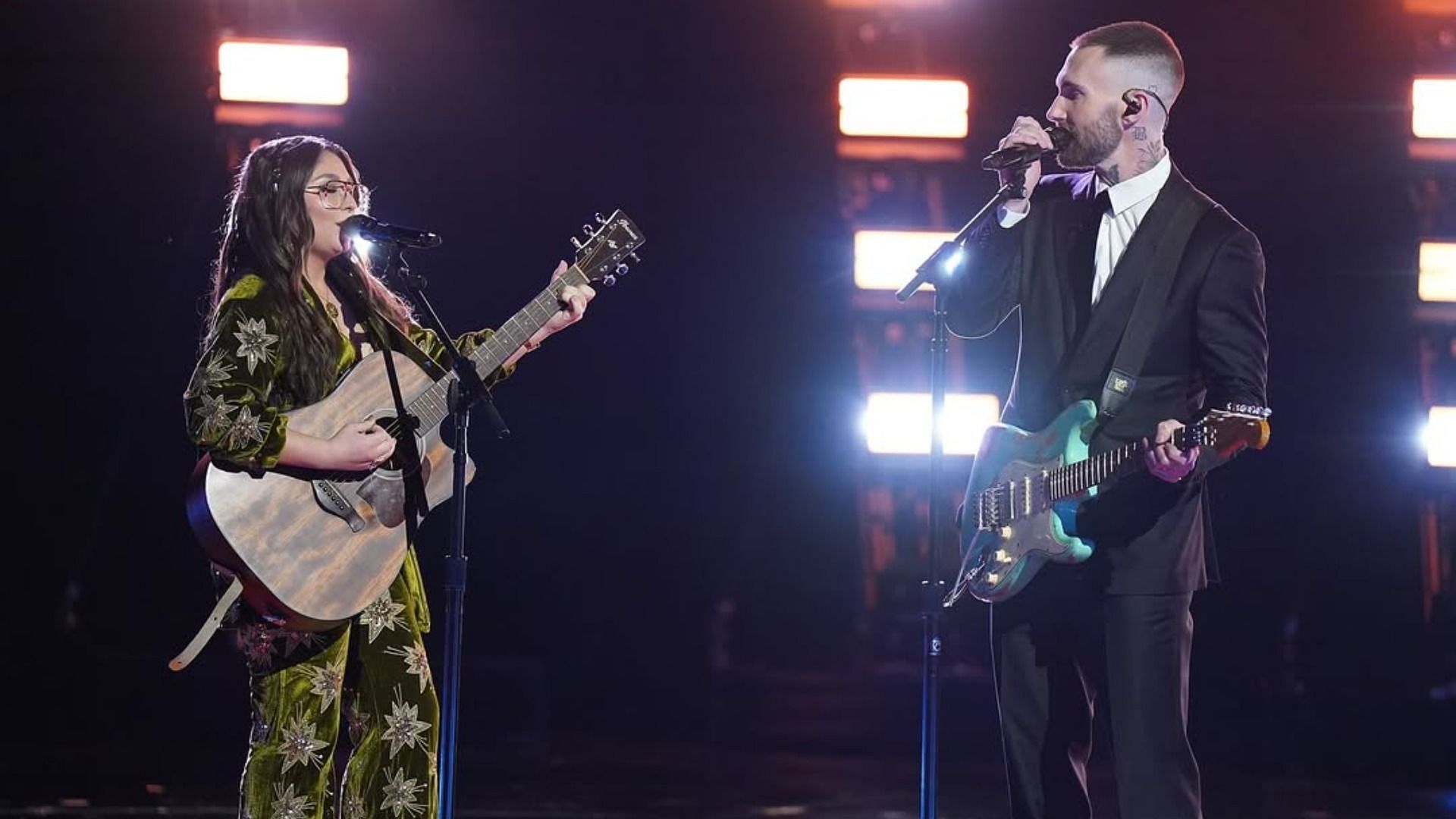 Lucia Flores and Adam Levine (Image via Instagram @luciafloreswiseman)