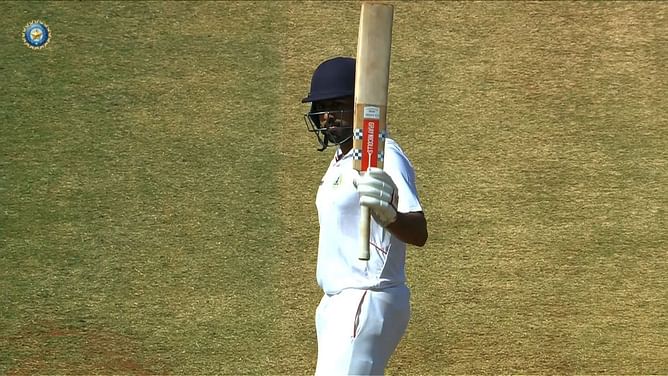 "You have to be undropabble" - Sunil Gavaskar urges discarded Indian batter to look up to Karun Nair after snub ahead of ENG vs IND 2025 series