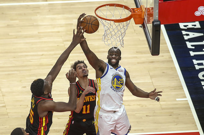 “Shooting like Steph rn”: Atlanta Hawks superstar turns Draymond Green fan as Warriors take on Wolves