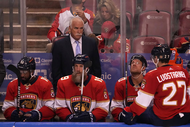 NHL: Arizona Coyotes at Florida Panthers - Source: Imagn