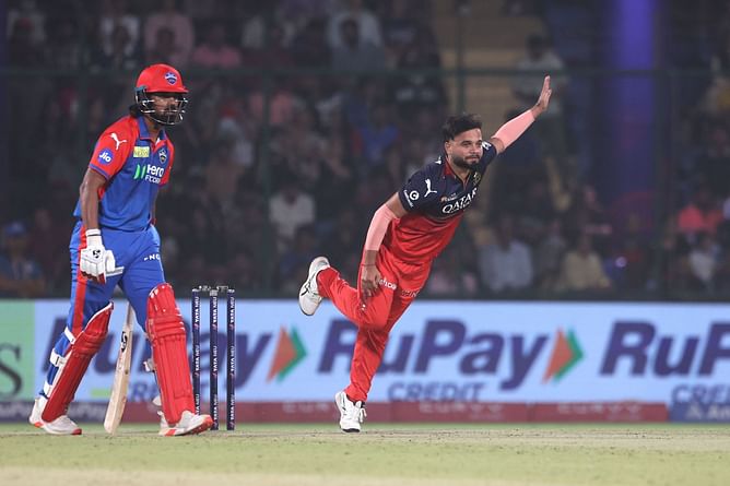 RCB spinner Suyash Sharma celebrates 22nd birthday ahead of IPL 2025 resumption [Watch]