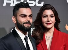 Virat Kohli, Anushka Sharma offer prayers at Ayodhya's Hanuman Garhi Temple ahead of LSG vs RCB IPL 2025 match [Watch]
