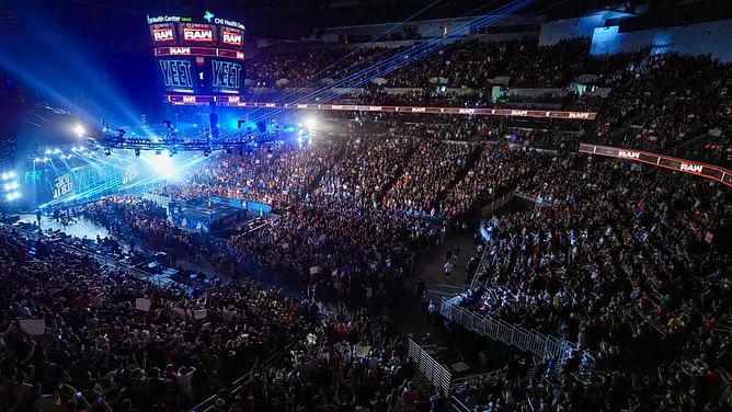 Major WWE stable reunited ahead of RAW