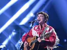 "He's a natural performer"— American Idol fans react to Slater Nalley's rendition of Atlantic City earning him a spot in the Top 7