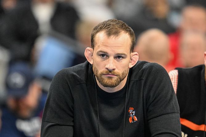 Oklahoma Wrestling coach David Taylor sends 4-word message after viral moment at Thunder-Nuggets NBA game