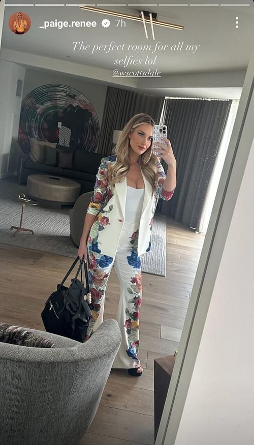 Paige Spiranac ( via Paige Spiranac's Instagram story)