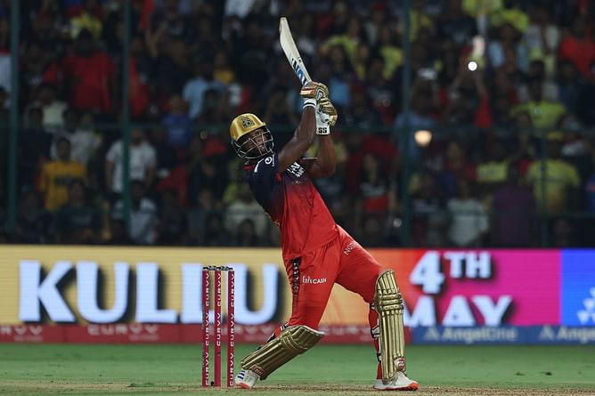 Romario Shepherd performs viral meme on RCB coach ahead of IPL 2025 match vs SRH [Watch]