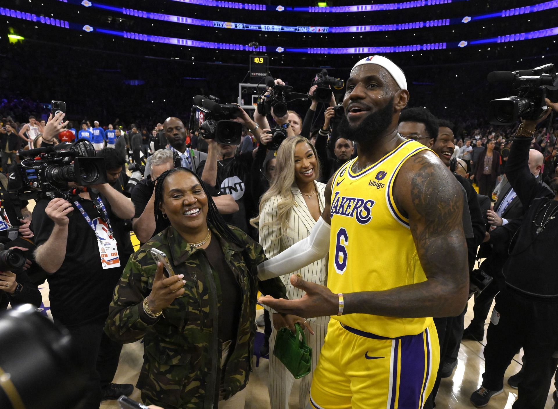 LeBron James #6 of the Los Angeles Lakers sets the All time scoring record. - Source: Getty