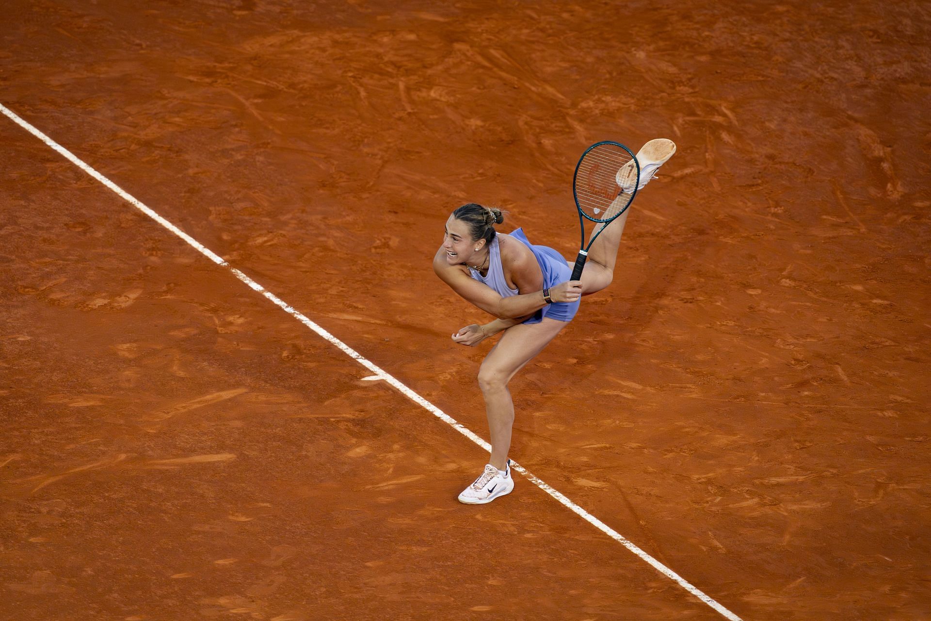 Svitolina serves in the Mutua Madrid Open - Source: Getty