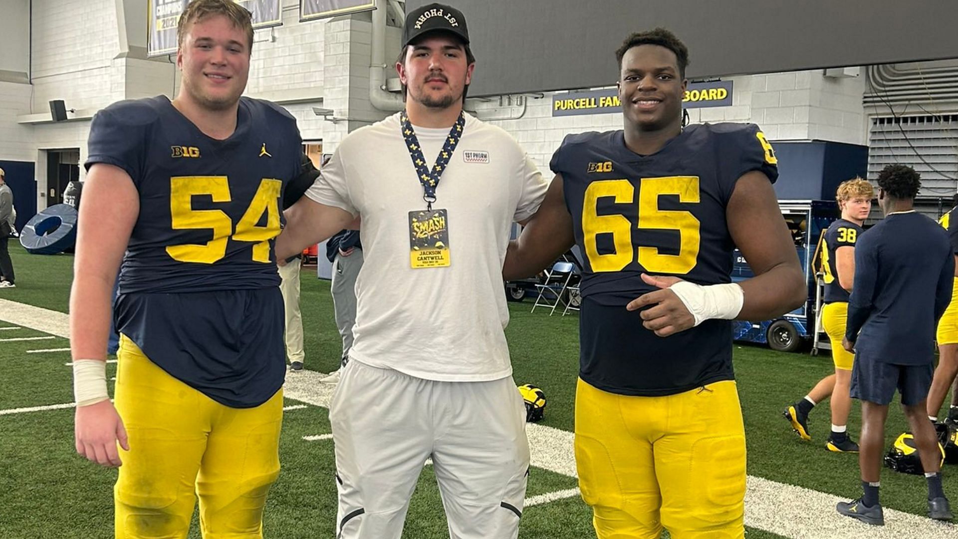 5-star Jackson Cantwell drops cryptic message following dinner with Jared Curtis, hinting at potential decision vis X.