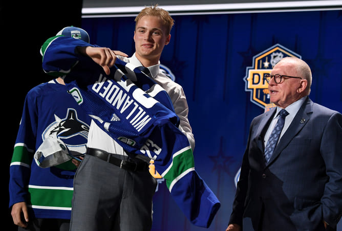 NHL analyst labels Canucks prospect Tom Willander's contract situation "a disaster" in latest major update