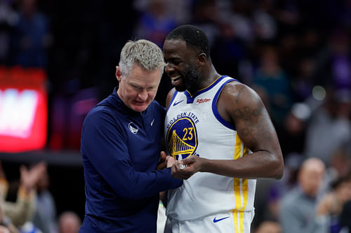 Steve Kerr spoke to Draymond Green about resting starters amid blowout. (Photo: IMAGN)