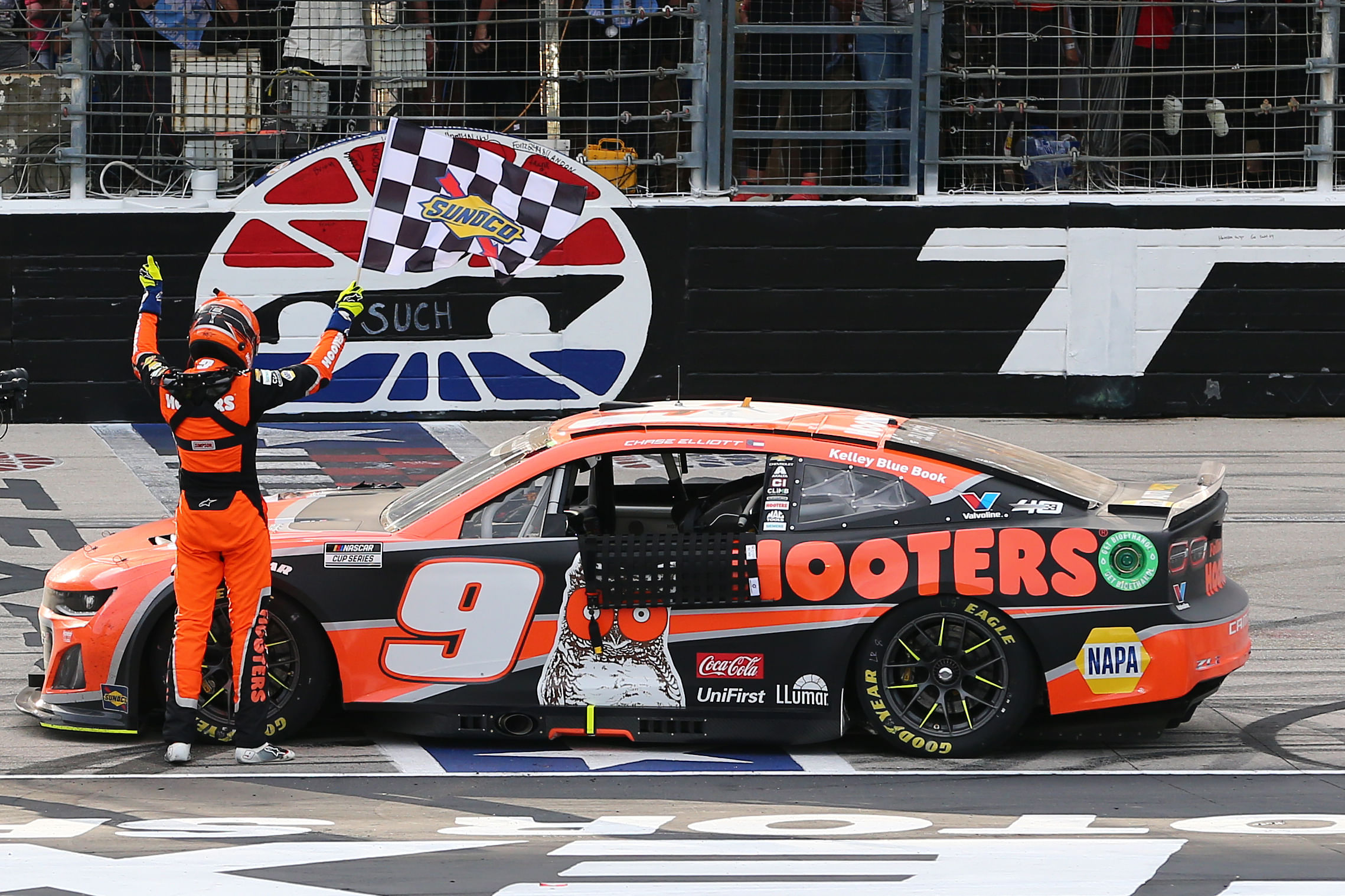 NASCAR: Autotrader EchoPark Automotive 400 - Source: Imagn