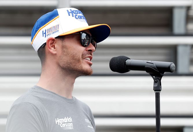 Hendrick Motorsports dedicates Kyle Larson’s Indy 500 ride to remember late Jon Edwards with a special tribute: “This one’s for you”
