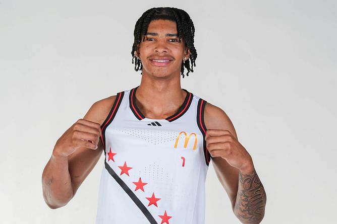 Houston Cougars signee Chris Cenac shares what makes him "different from other guys" in the 2025 high school basketball class