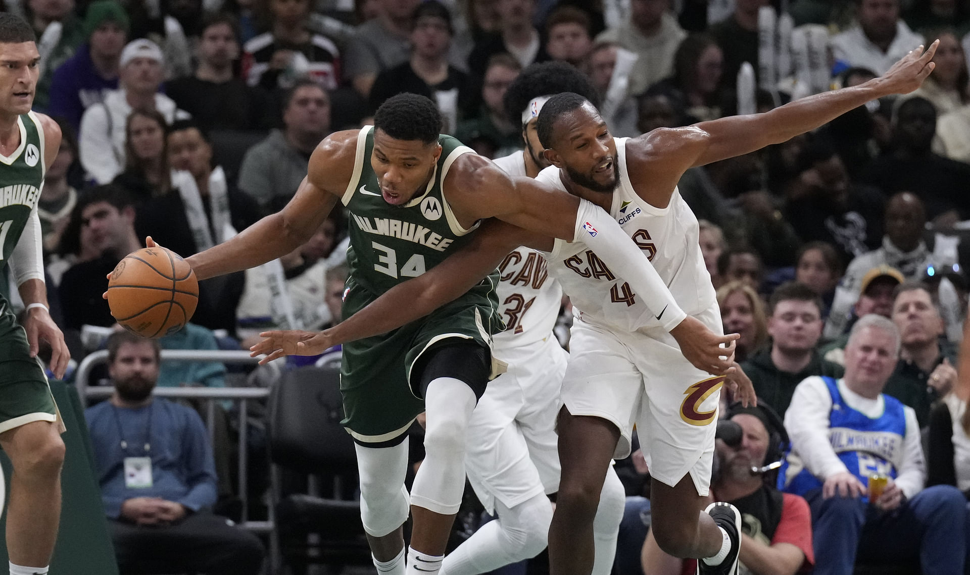 NBA: Cleveland Cavaliers at Milwaukee Bucks - Source: Imagn