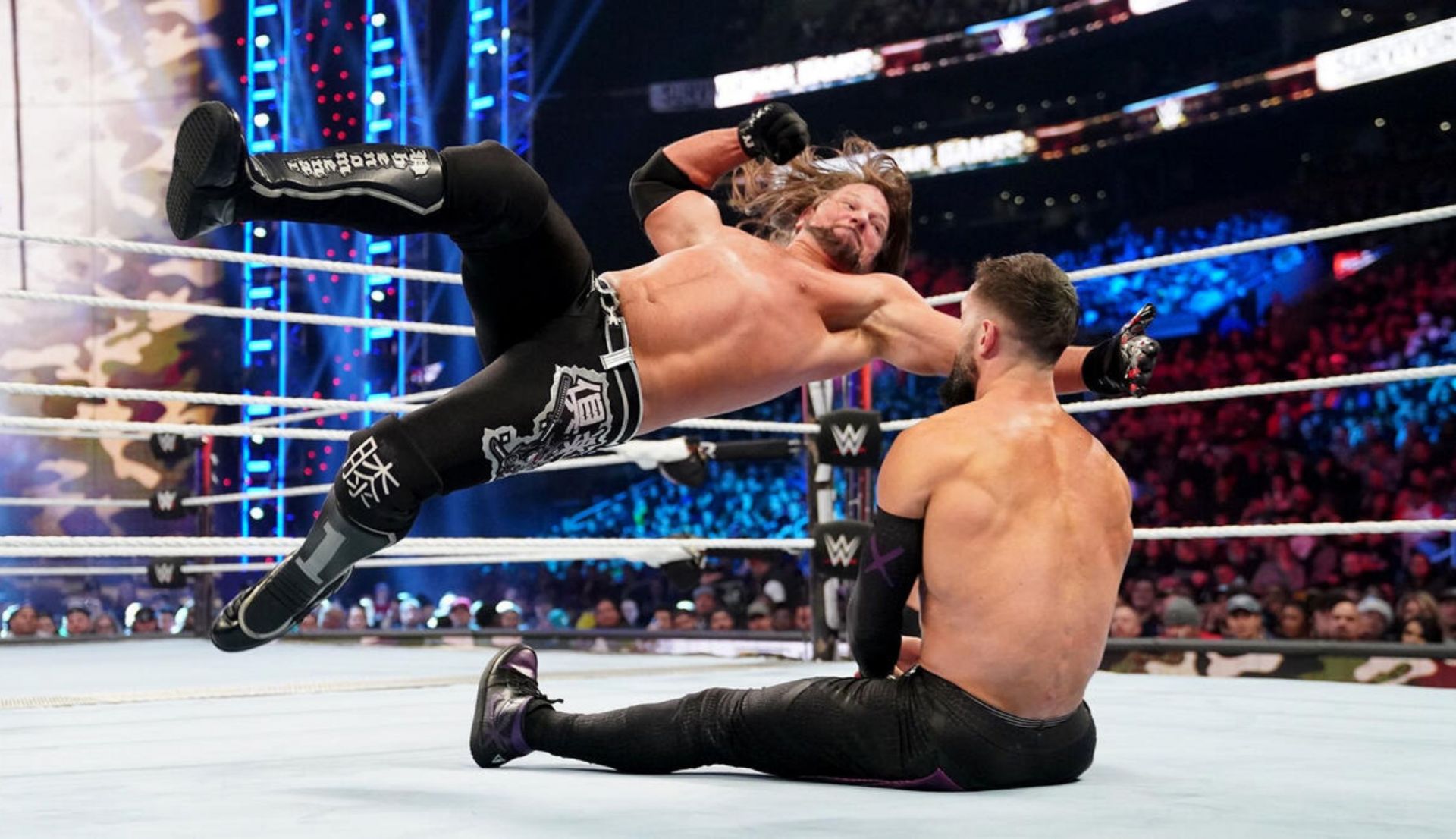 WWE ने Raw के अगले एपिसोड के लिए तीन शानदार मैचों का किया ऐलान, दिग्गजों की होगी भिड़ंत
