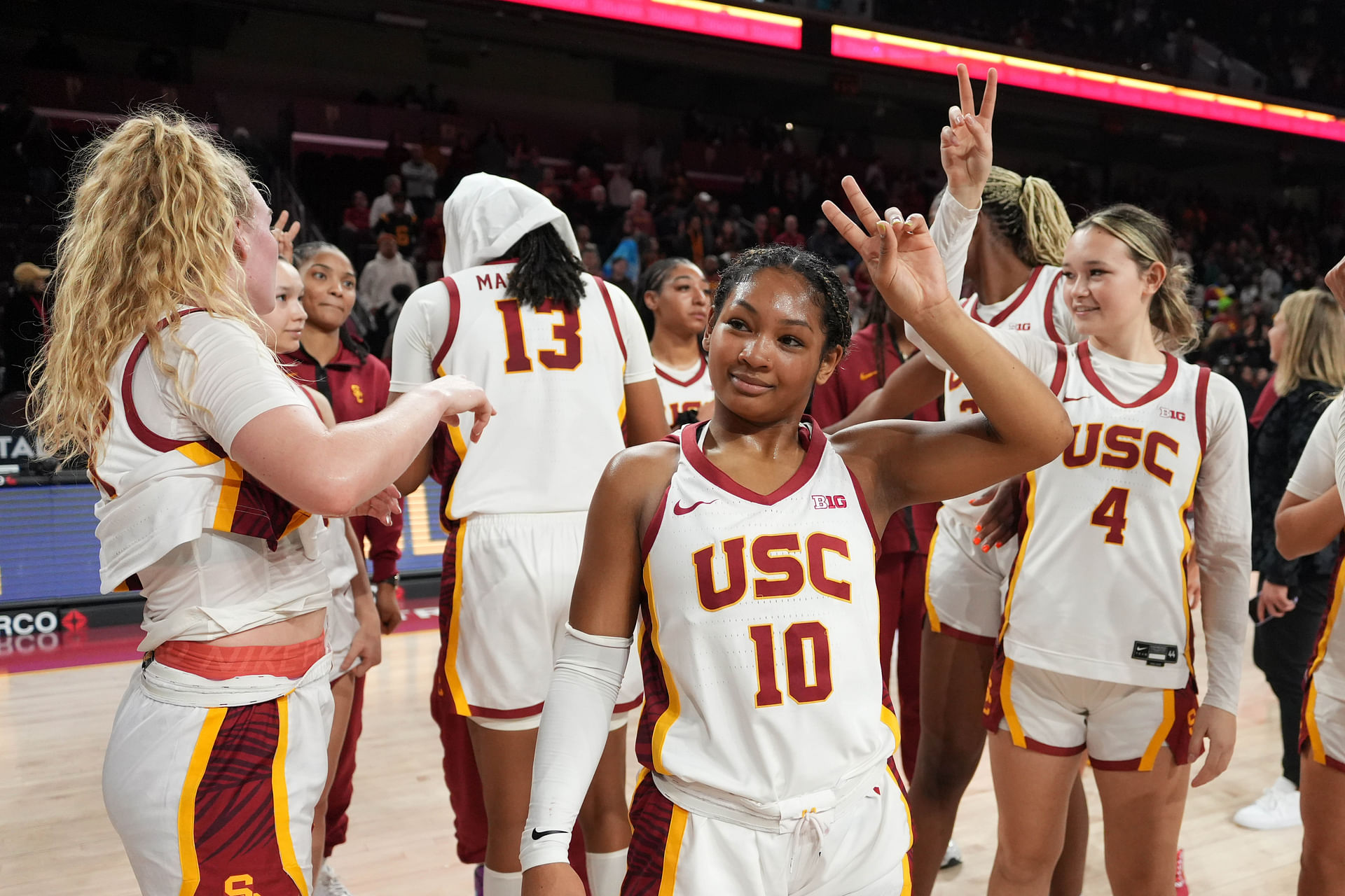 NCAA Womens Basketball: Michigan at Southern California - Source: Imagn
