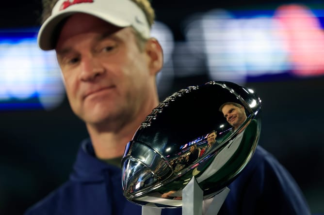 Lane Kiffin shows gratitude to 65 Y/O Ole Miss superfan for his warm letter as Rebels head to 2025 season
