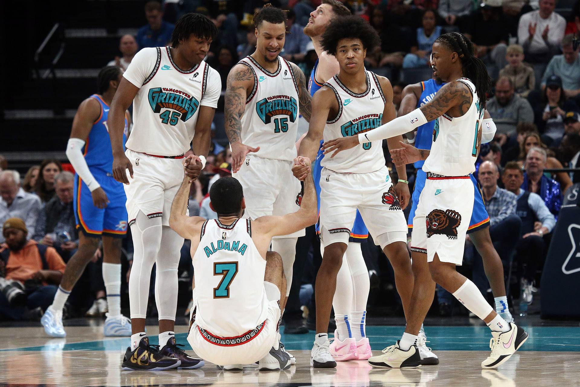 Grizzlies forward reveals the team