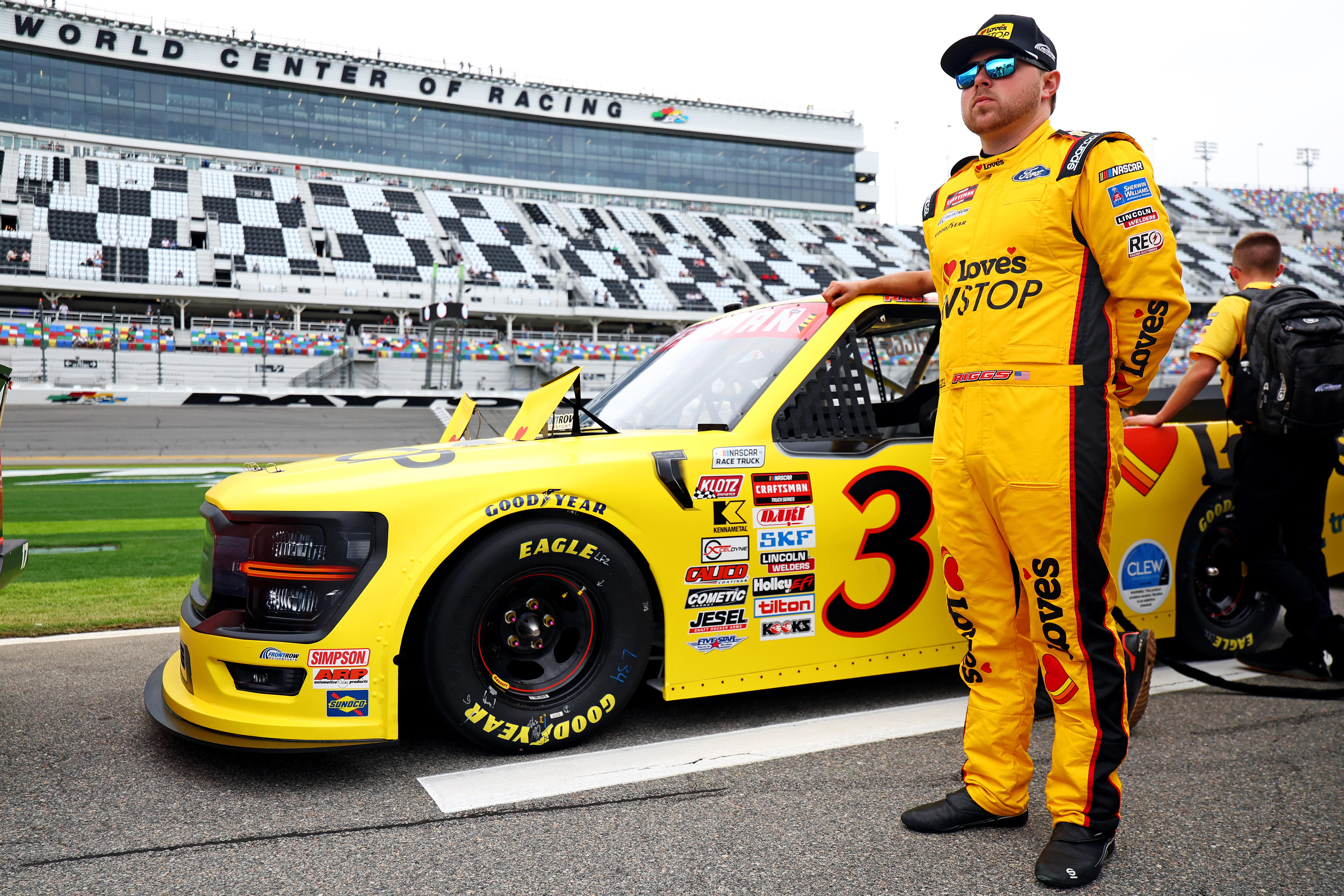 Who is Layne Riggs' father? No. 34 racer aims to recreate family milestone at Nashville