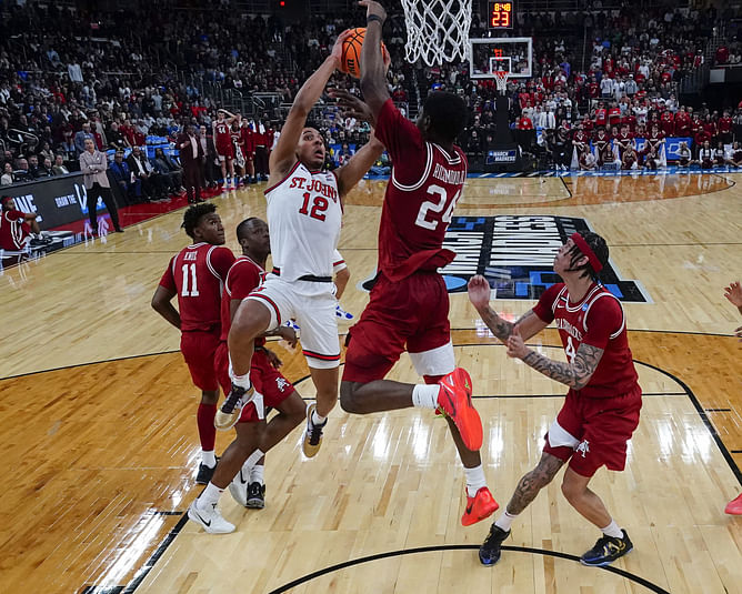 "Somebody would've put $3,000,000 on the table for you": Insider speculates on NIL package RJ Luis Jr. passed up by staying in NBA draft