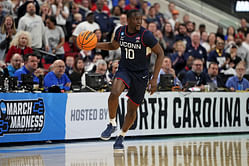 “Bull dog”: Liam McNeeley, Alex Karaban and more react as UConn’s Hassan Diarra leaves Dan Hurley’s team