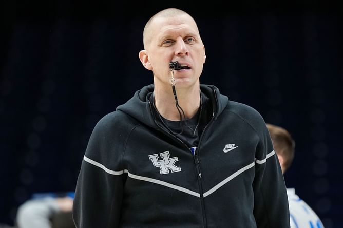 “I cannot bring guys in here who are going to miss this”: Mark Pope sends clear message about Kentucky’s recruiting process