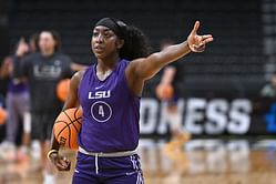 “Name dropping CC will a bring you a bigger crowd smart 4”: College hoops fans react as Flau'jae Johnson mentions Caitlin Clark in new track