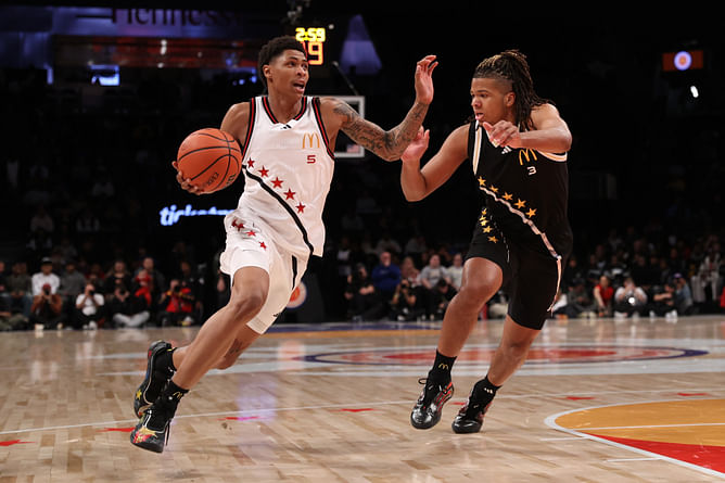 Top college commits at the Chris Brickley Invitational feat. Arkansas’ Meleek Thomas