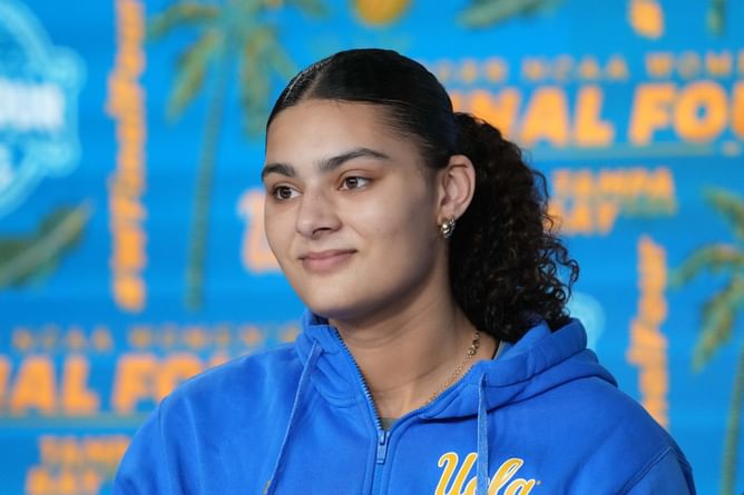 “I couldn’t do life without you”: UCLA’s Lauren Betts posts sweet snap from her childhood for Mother’s Day